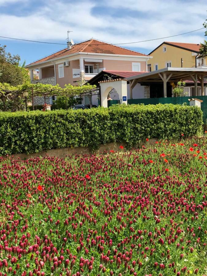 Apartments Fuchs Umag Exterior foto